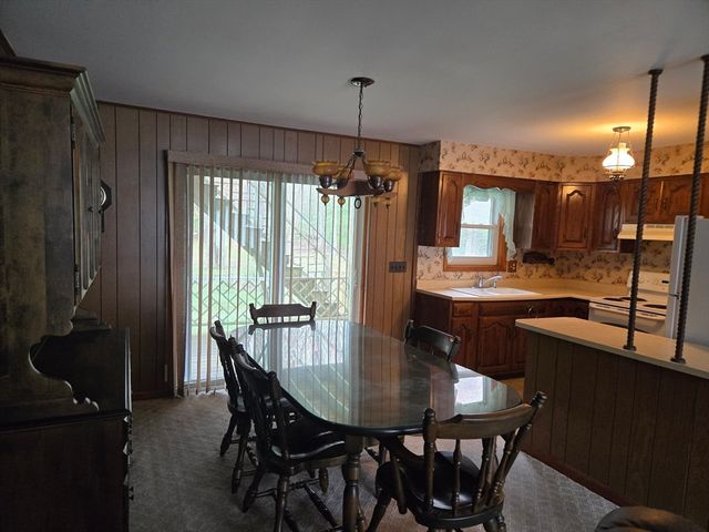 50 Benoit St, Westport, MA 02790