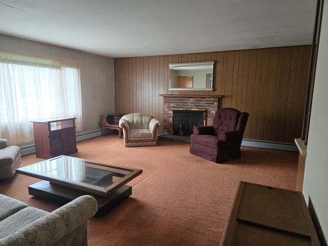 50 Benoit St, Westport, MA 02790