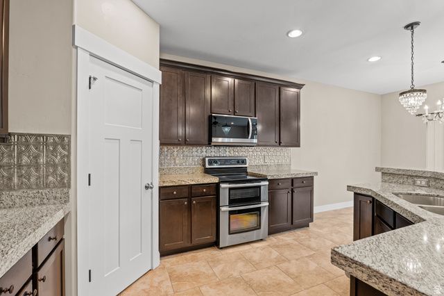 1596 W 480 N, Lindon, UT 84042