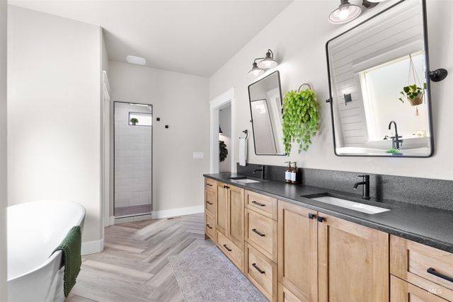 719 Midnight Sun Loop, Twin Falls, ID 83301
