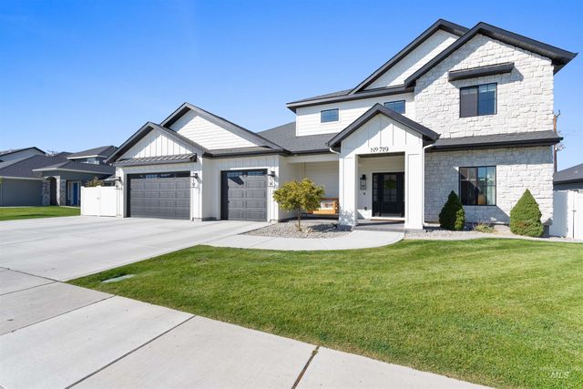 719 Midnight Sun Loop, Twin Falls, ID 83301