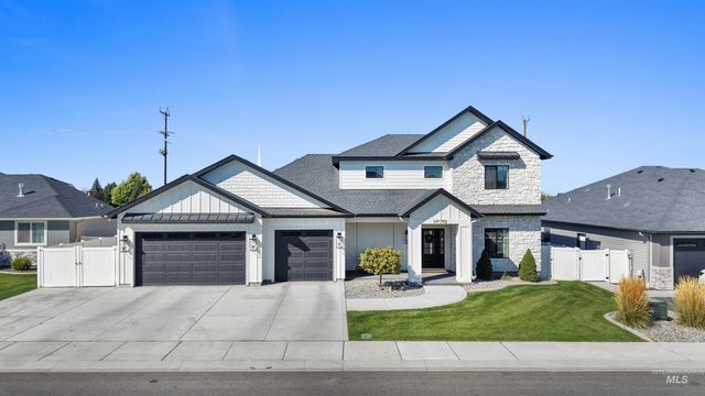 719 Midnight Sun Loop, Twin Falls, ID 83301