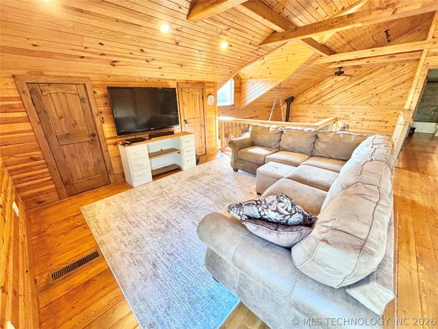 30207 W 1229 Drive, Stigler, OK 74462