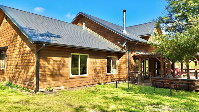 30207 W 1229 Drive, Stigler, OK 74462