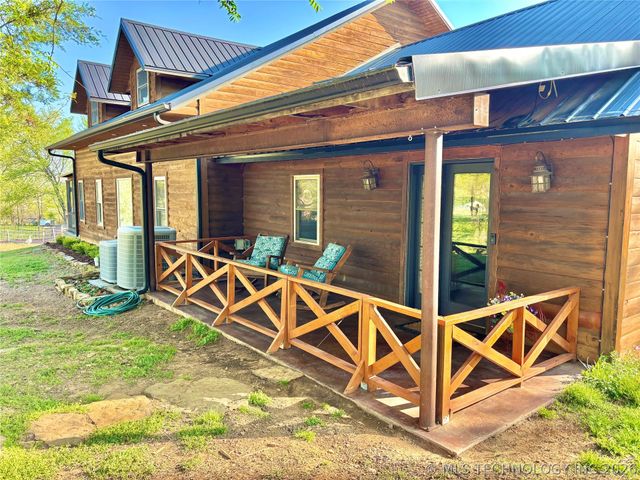 30207 W 1229 Drive, Stigler, OK 74462