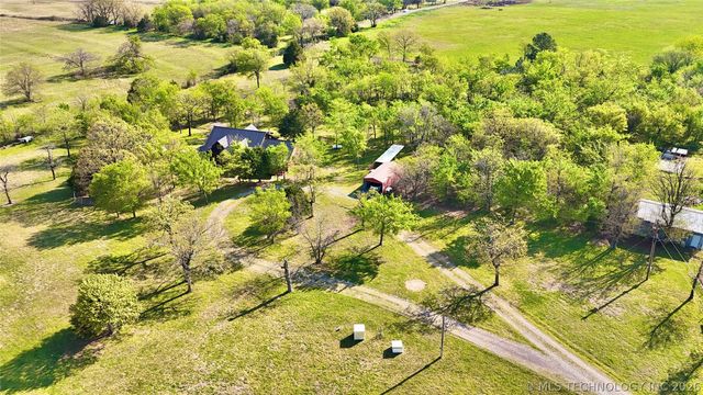 30207 W 1229 Drive, Stigler, OK 74462