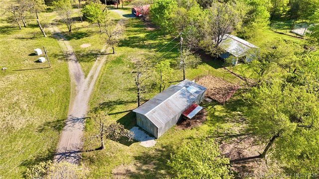 30207 W 1229 Drive, Stigler, OK 74462