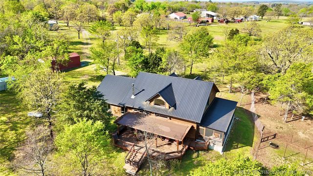 30207 W 1229 Drive, Stigler, OK 74462