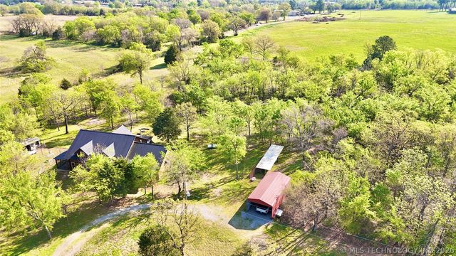 30207 W 1229 Drive, Stigler, OK 74462