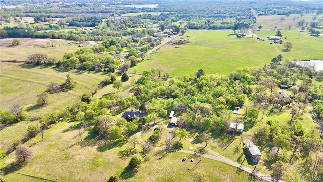 30207 W 1229 Drive, Stigler, OK 74462