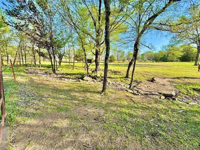 30207 W 1229 Drive, Stigler, OK 74462