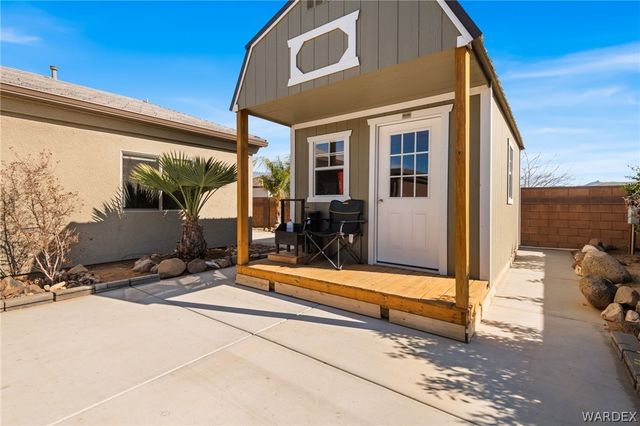 5373 N Canyon Trails Drive, Kingman, AZ 86409