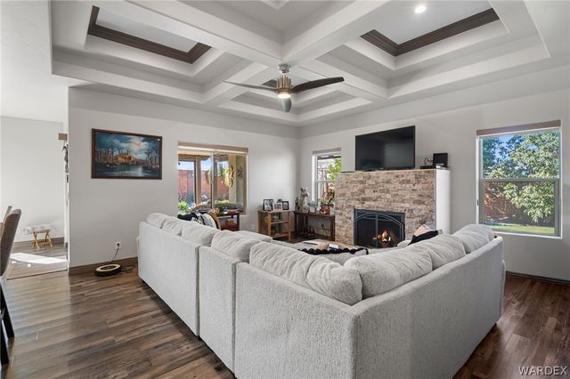 5373 N Canyon Trails Drive, Kingman, AZ 86409