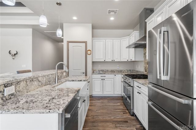 5373 N Canyon Trails Drive, Kingman, AZ 86409