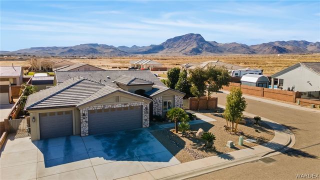 5373 N Canyon Trails Drive, Kingman, AZ 86409