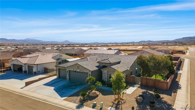 5373 N Canyon Trails Drive, Kingman, AZ 86409