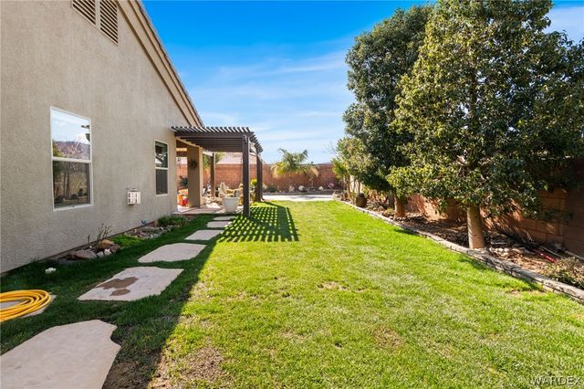 5373 N Canyon Trails Drive, Kingman, AZ 86409