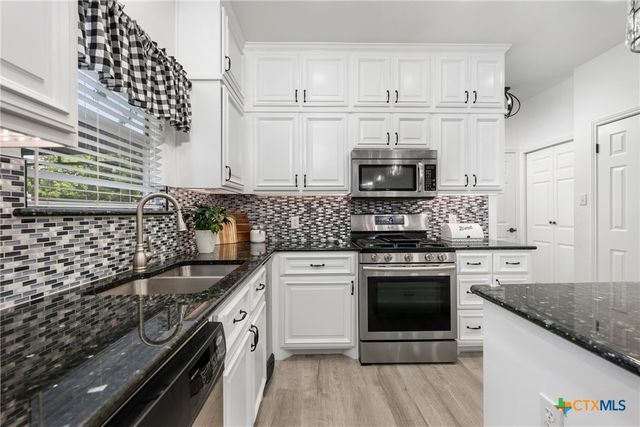 1501 Royce Lane, Cedar Park, TX 78613