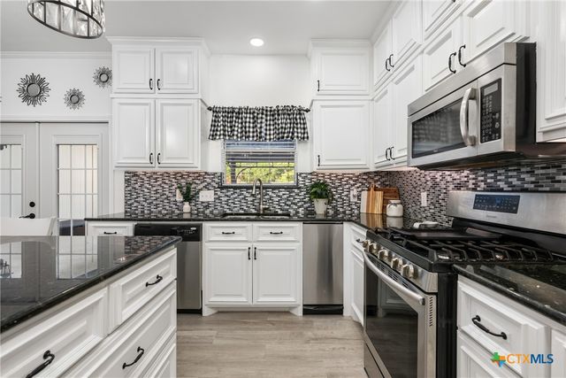 1501 Royce Lane, Cedar Park, TX 78613