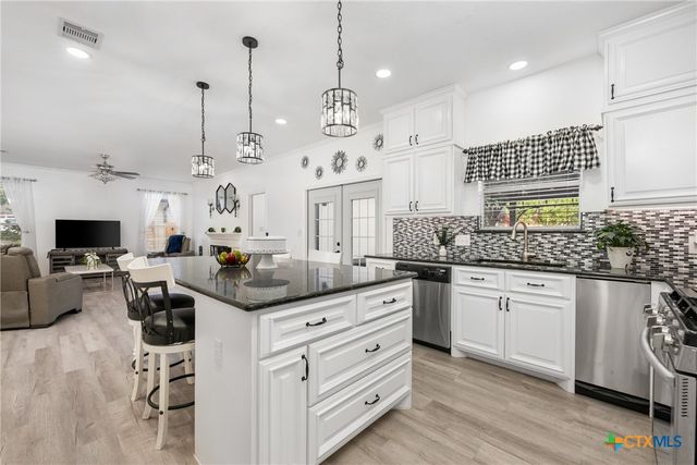 1501 Royce Lane, Cedar Park, TX 78613