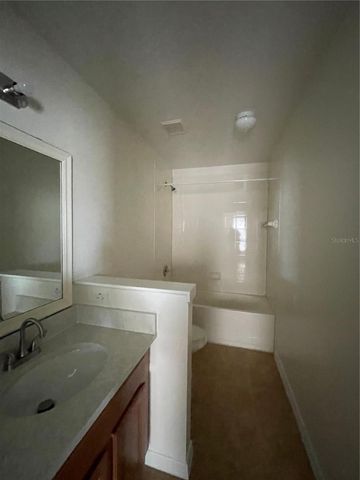 636 CRESTING OAK CIRCLE 35, Orlando, FL 32824