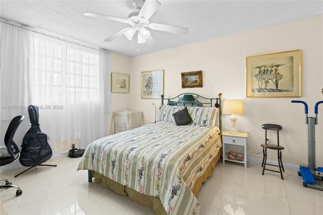 2930 Point East Drive E407, Aventura, FL 33160