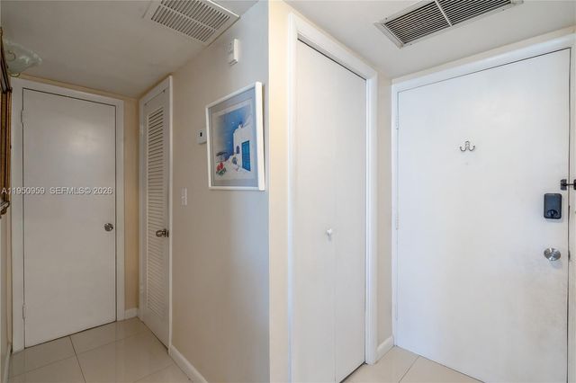 2930 Point East Drive E407, Aventura, FL 33160
