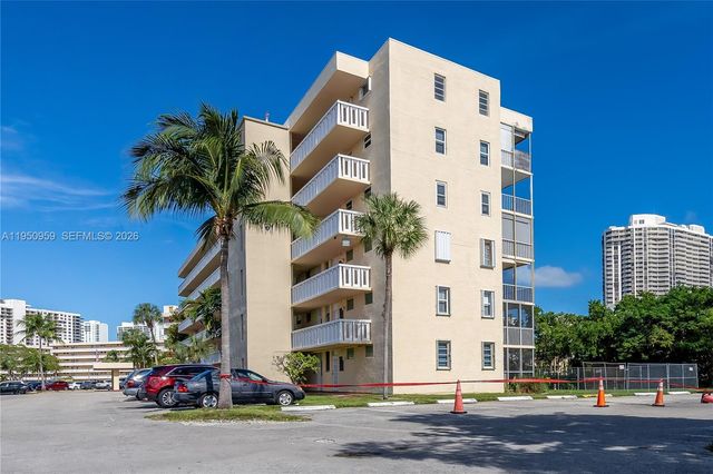 2930 Point East Drive E407, Aventura, FL 33160