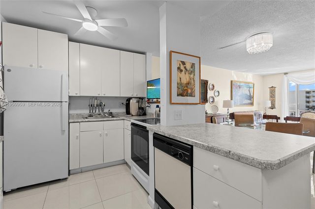 2930 Point East Drive E407, Aventura, FL 33160