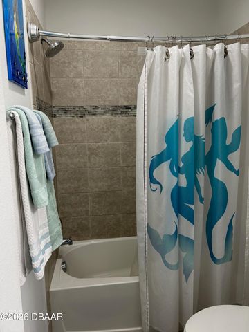 402 Tiki Terrace, Daytona Beach, FL 32124