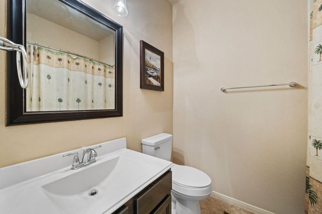 12555 Canyon Falls Boulevard, Willis, TX 77318