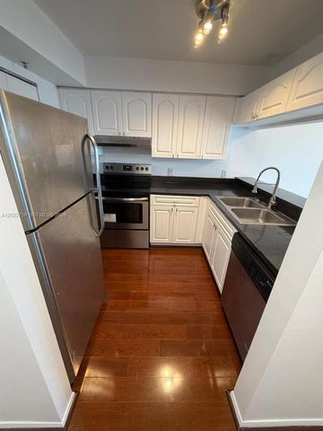 102 SW 6th Ave 305, Miami, FL 33130