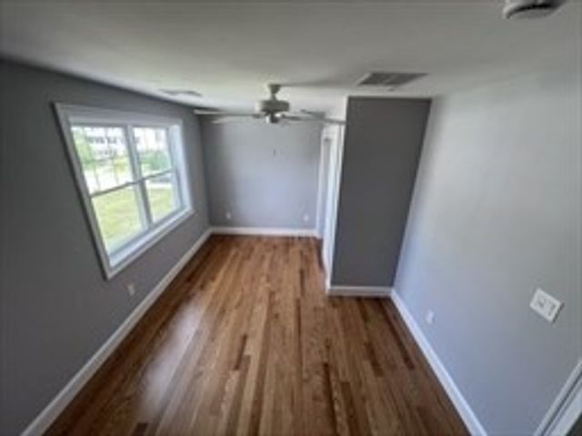 1 Richmond Park 3, Woburn, MA 01801