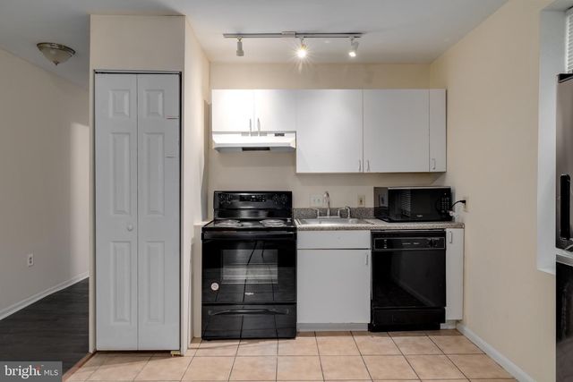 339 BAINBRIDGE STREET BR, Philadelphia, PA 19147