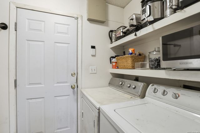 6923 Scottswood, San Antonio, TX 78239