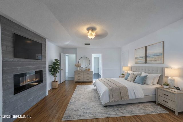 4660 SADDLEHORN Trail, Middleburg, FL 32068