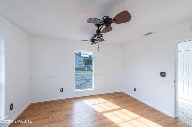 4660 SADDLEHORN Trail, Middleburg, FL 32068