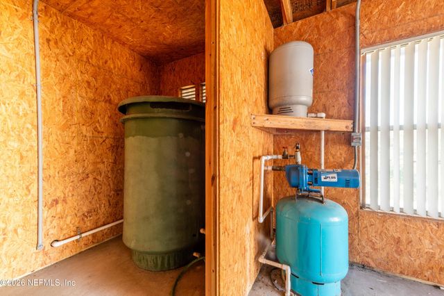 4660 SADDLEHORN Trail, Middleburg, FL 32068