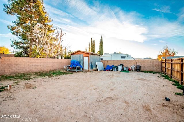 4546 W Avenue L11, Lancaster, CA 93536
