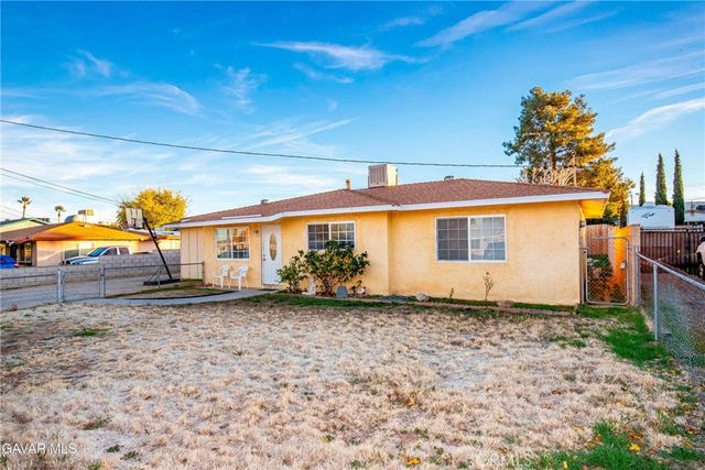 4546 W Avenue L11, Lancaster, CA 93536