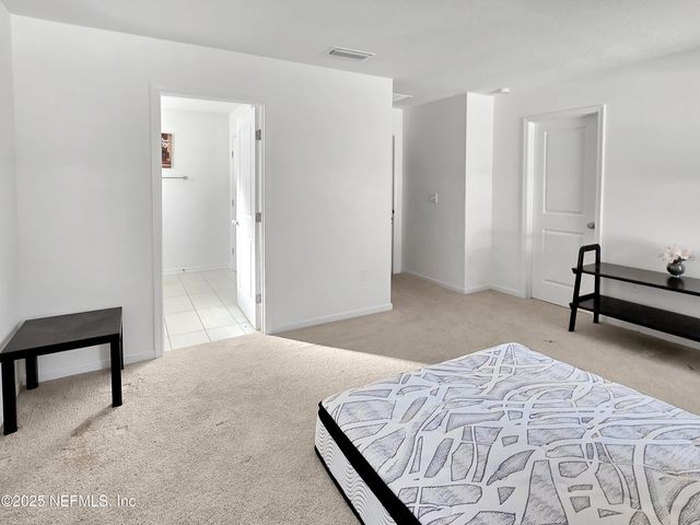 3251 LOBLOLLY PINE Court, Middleburg, FL 32068