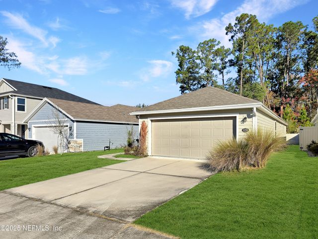 3251 LOBLOLLY PINE Court, Middleburg, FL 32068