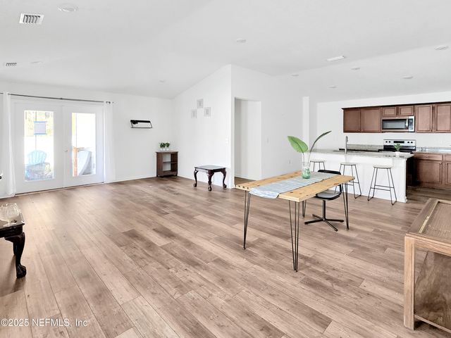 3251 LOBLOLLY PINE Court, Middleburg, FL 32068