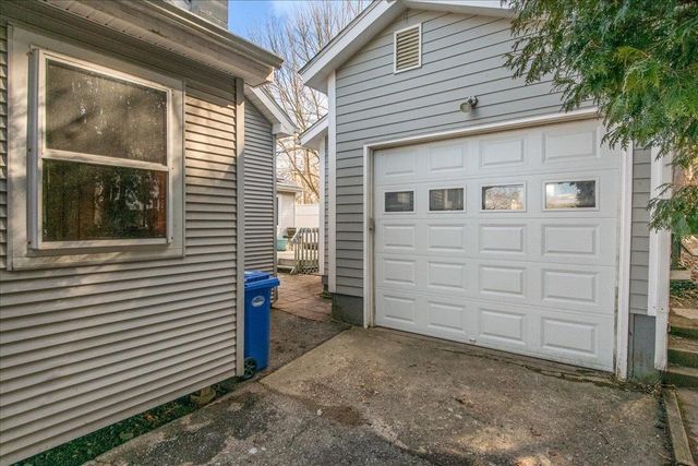138 Foster Street, Burlington, VT 05401