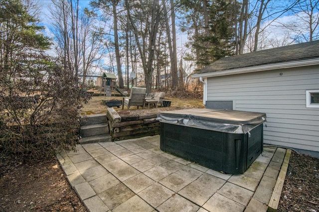 138 Foster Street, Burlington, VT 05401