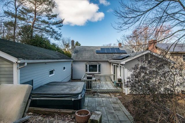 138 Foster Street, Burlington, VT 05401