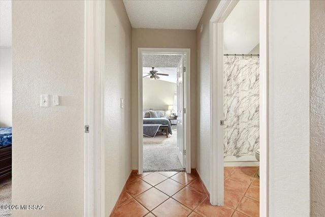 9920 N Outlaw Trail, Tucson, AZ 85742