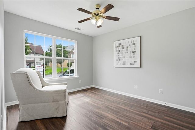 1328 Avington Glen Dr, Lawrenceville, GA 30045