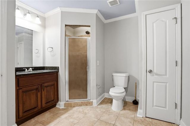 1328 Avington Glen Dr, Lawrenceville, GA 30045