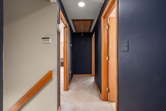 6 Ivy Ln, Reading, MA 01867